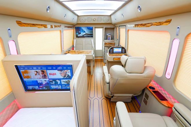 IM电竞丰田考斯特40V6价格 考斯特7座价格(图3)