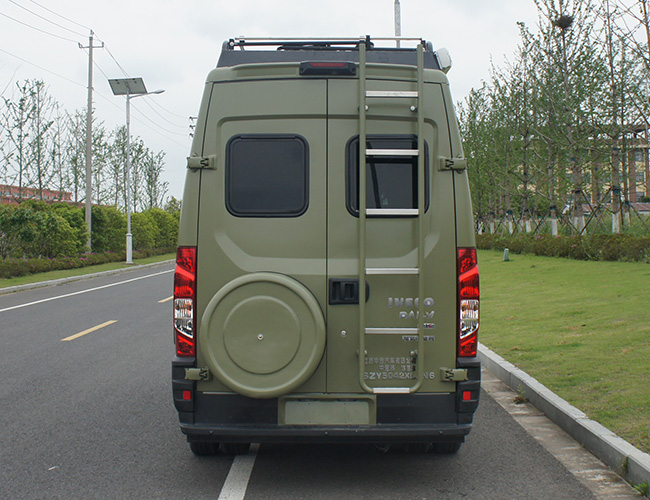 IM电竞中意牌SZY5042XLJN6型旅居车(图4)