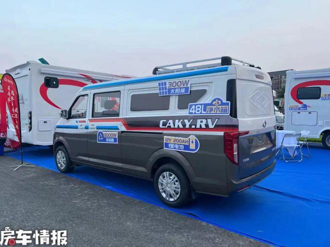 不到7万的钓鱼床车！水电全齐还带双人床完全是房车里的老头乐(图2)