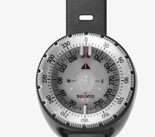 IM电竞谁是户外手表的强者GARMIN和SUUNTO？(图2)