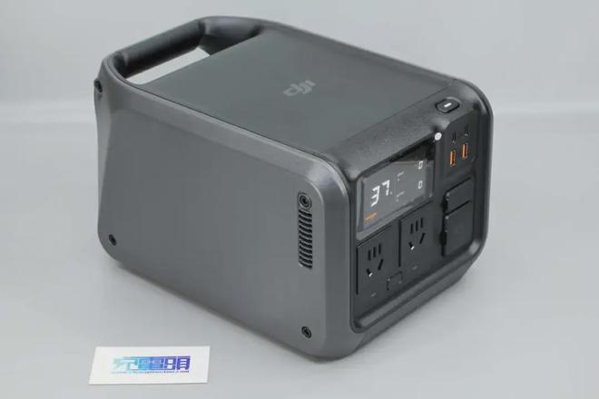 更为高效之选多款户外电源均内置双向同步升降压芯片(图6)
