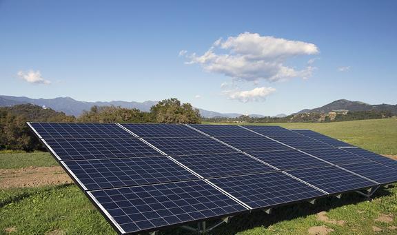 印度信实野心很大花重金收购欧洲最大的太阳能板公司(图5)