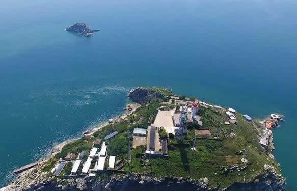 太阳能电池板太阳能发电设备电站(图1)