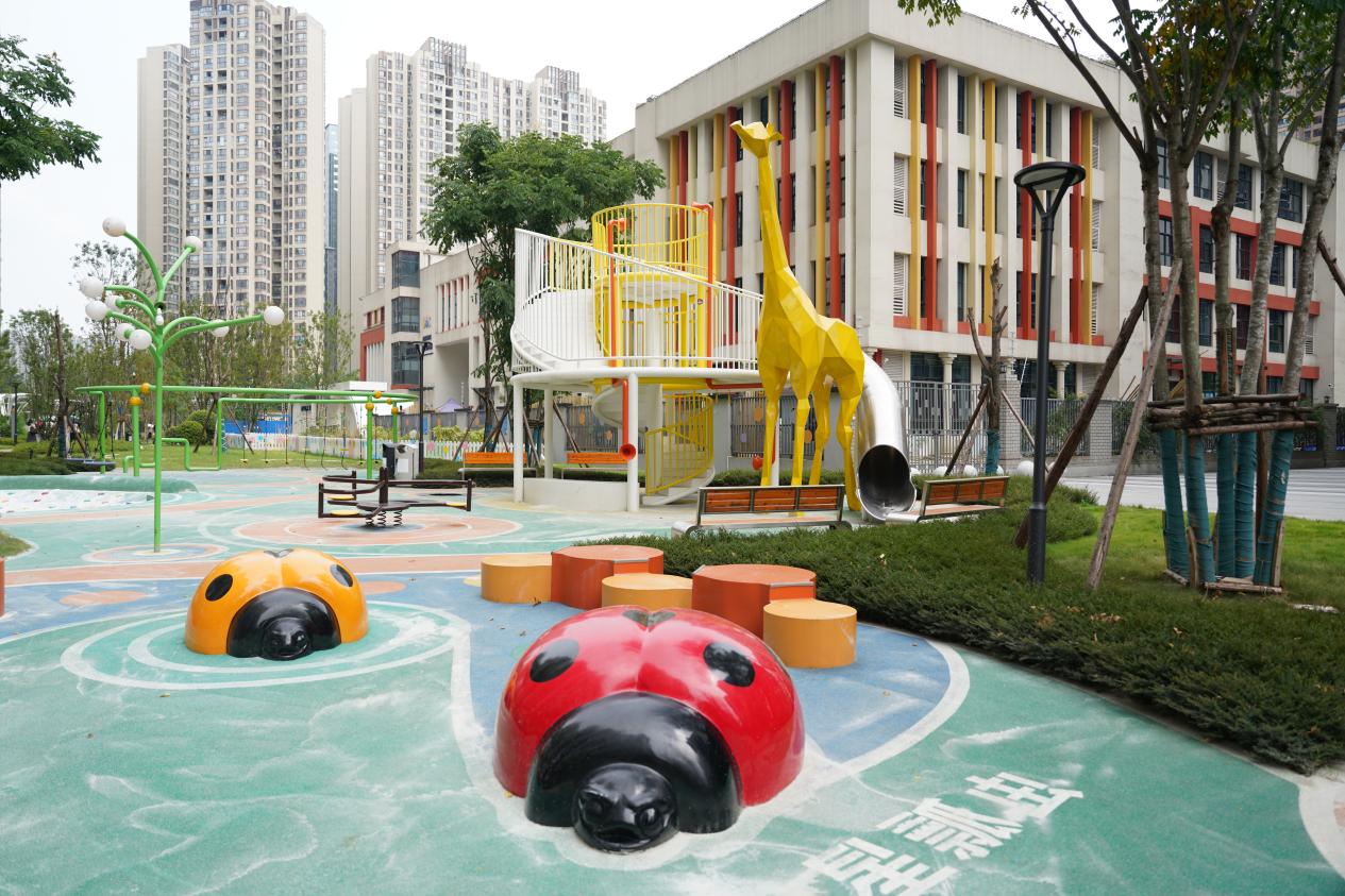 “无一米不规划”建游园 成都高新区绘就“儿童友好”幸福图景(图3)